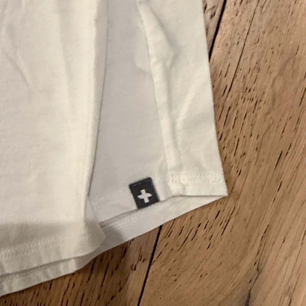 FIGS Logo Supersoft Longsleeve Underscrub - Picture 5 of 7